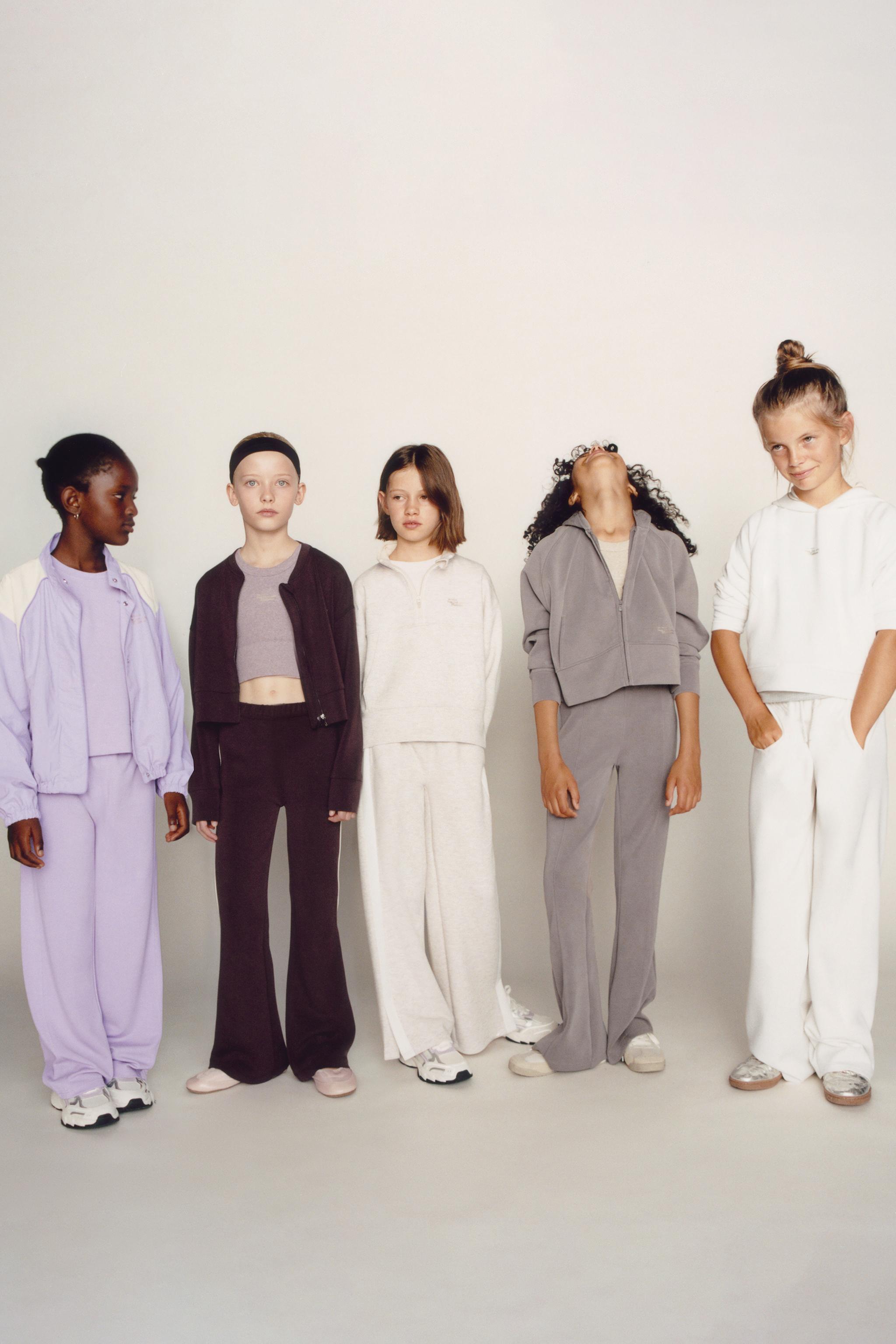 TEXT SEAMLESS CROP TOP